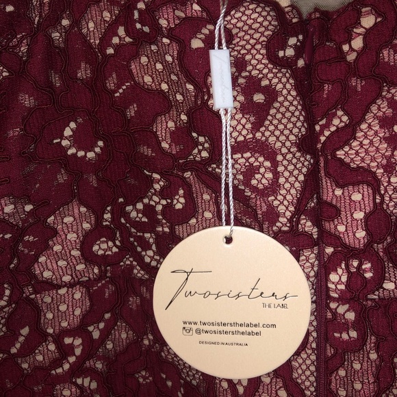 Two Sisters The Label Amylia Dress - Picture 14 of 16